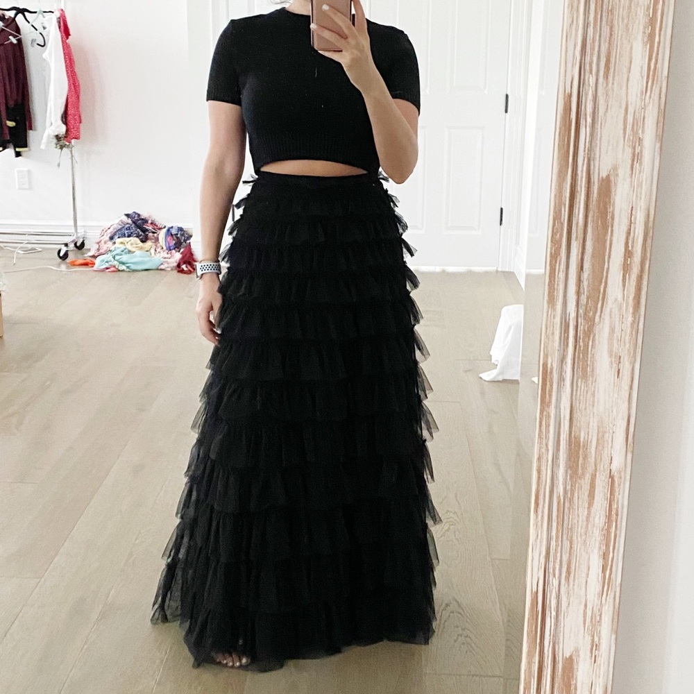 NWT BCBG Tiered Ruffle Black Maxi Skirt